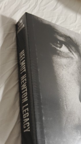 Taschen helmut newton legacy - taschen,